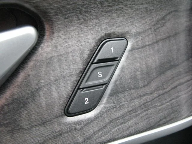 2023 Jeep Grand Cherokee Limited — photo