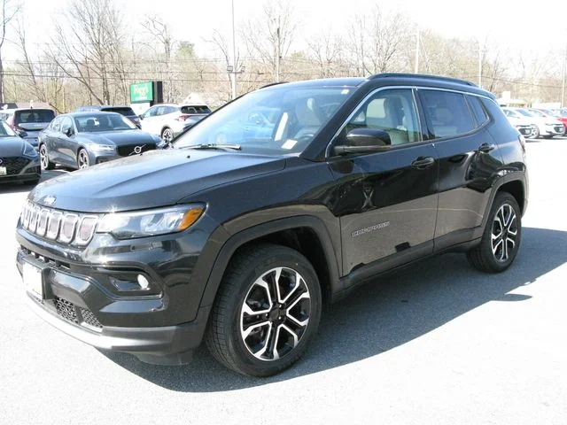 2022 Jeep Compass Limited — photo