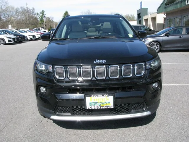 2022 Jeep Compass Limited — photo