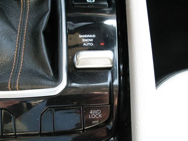 2022 Jeep Compass Limited — photo