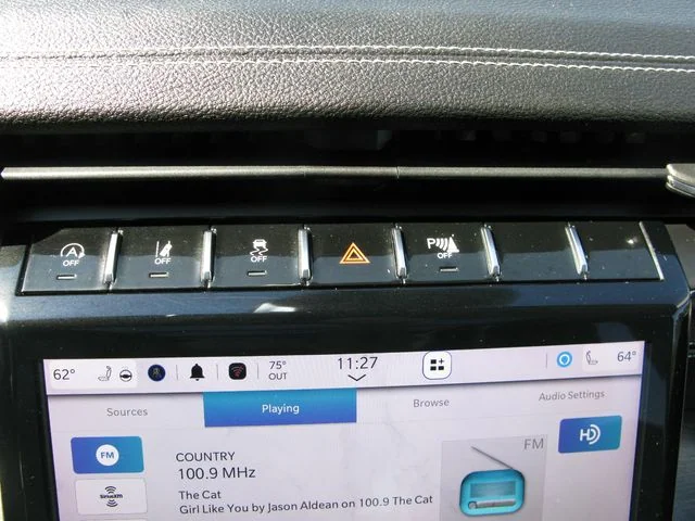 2023 Jeep Grand Cherokee Limited — photo