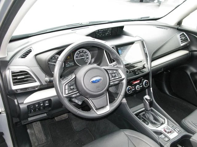 2022 Subaru Forester Limited — photo
