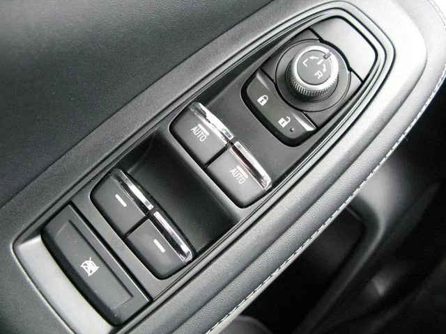 2022 Subaru Forester Limited — photo