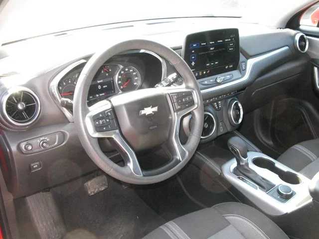 2023 Chevrolet Blazer LT — photo