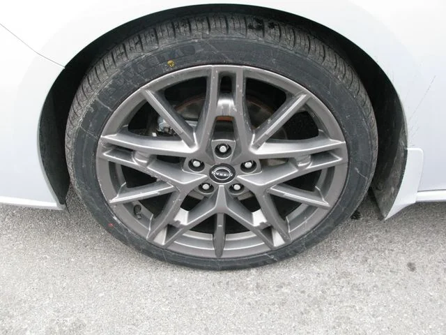 2023 Nissan Altima 2.0 SR — photo