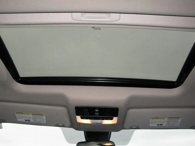 2023 Nissan Altima 2.0 SR — photo