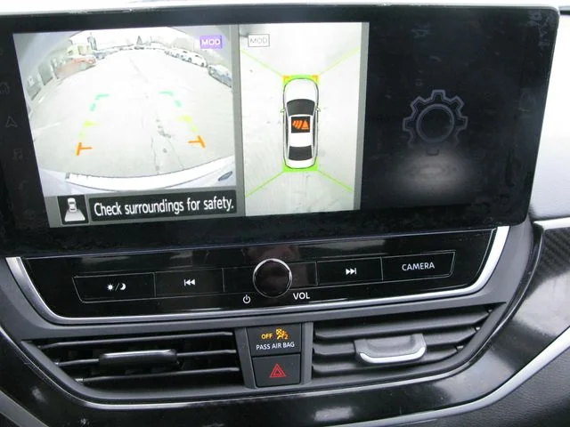 2023 Nissan Altima 2.0 SR — photo