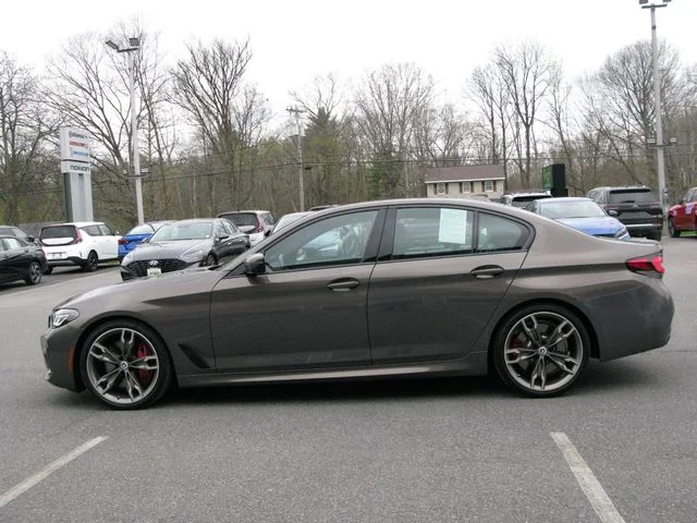 2023 BMW 5 Series M550i xDrive — photo