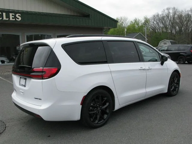 2025 Chrysler Pacifica for sale at Fogg's Automotive in Schenectady, NY