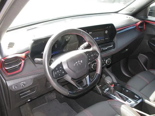 2025 Chevrolet Trailblazer RS — photo