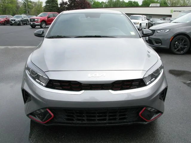 2023 Kia Forte GT-Line — photo