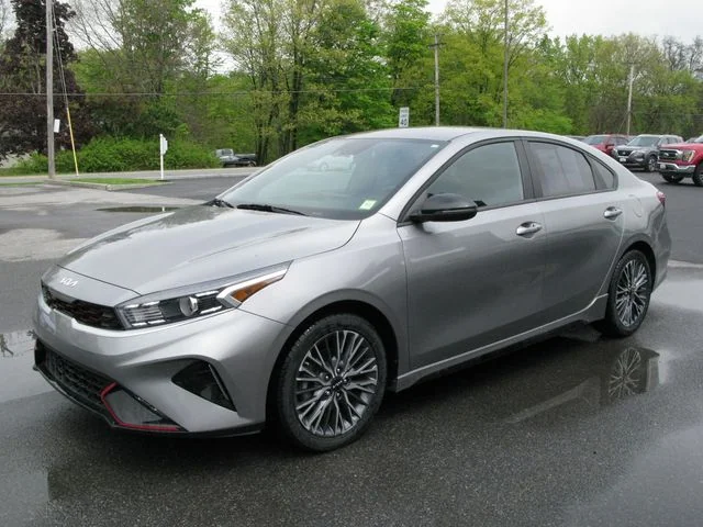 2023 Kia Forte GT-Line — photo