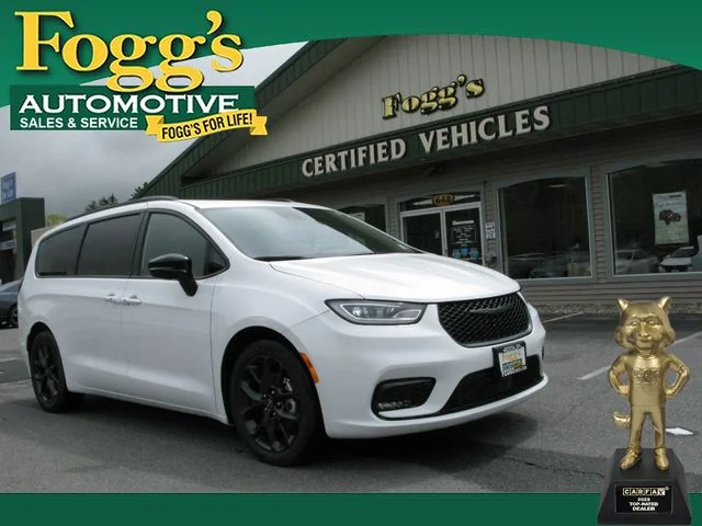 2025 Chrysler Pacifica for sale at Fogg's Automotive in Schenectady, NY