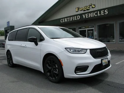 2025 Chrysler Pacifica for sale at Fogg's Automotive in Schenectady, NY