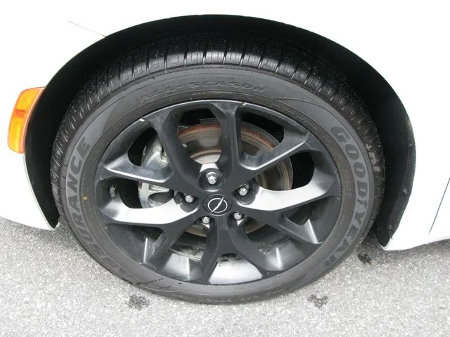 2025 Chrysler Pacifica Limited — photo