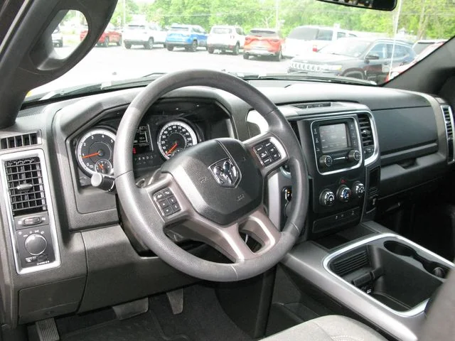 2022 Ram 1500 Classic Warlock — photo
