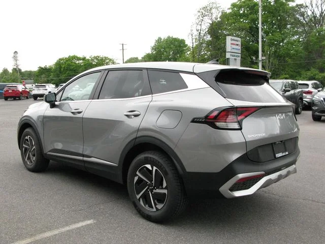 2023 Kia Sportage Hybrid LX — photo