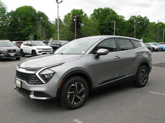 2023 Kia Sportage Hybrid LX — photo