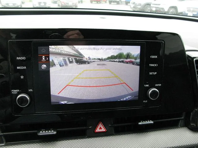 2023 Kia Sportage Hybrid LX — photo
