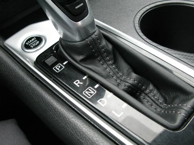 2025 Nissan Altima 2.5 SV — photo