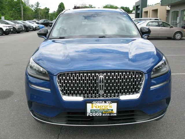 2021 Lincoln Corsair Standard — photo