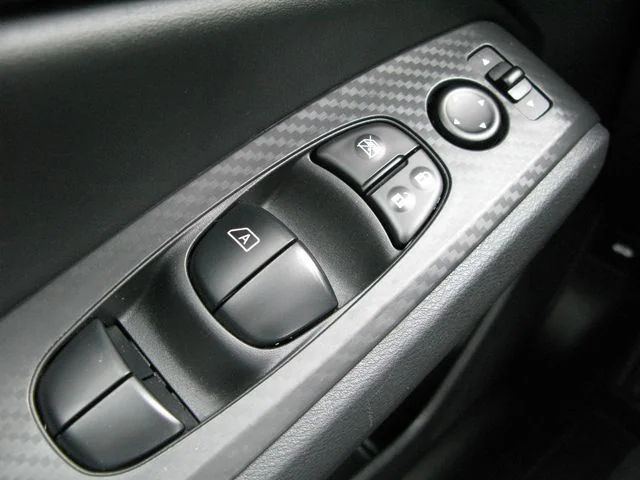 2025 Nissan Altima 2.5 SV — photo