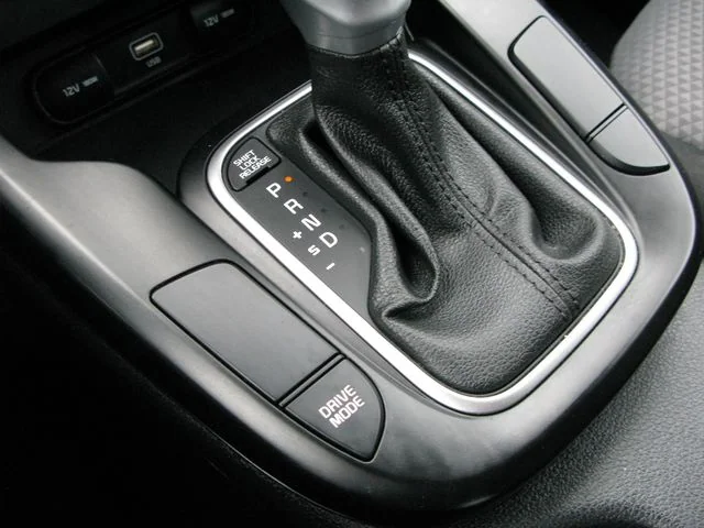 2025 Kia Soul LX — photo