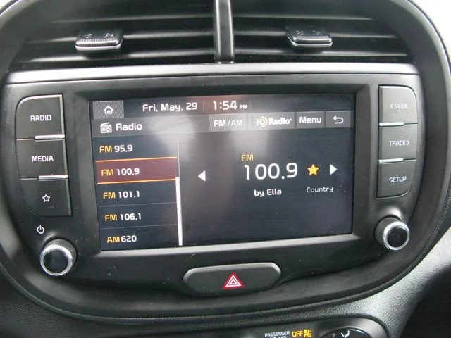 2025 Kia Soul LX — photo