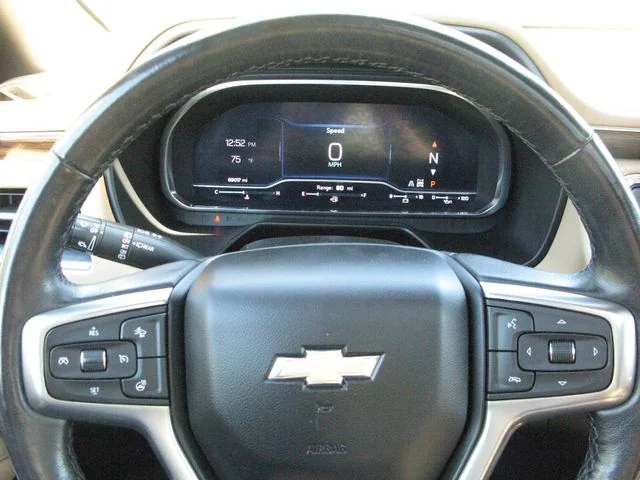 2022 Chevrolet Tahoe Premier — photo