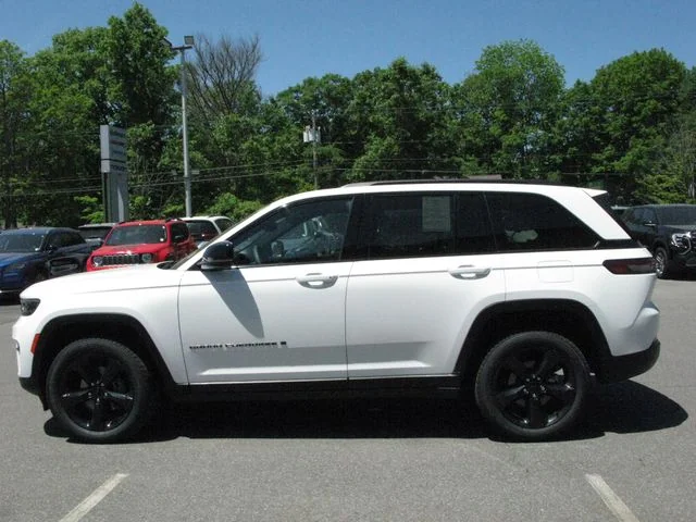 2023 Jeep Grand Cherokee Altitude X — photo