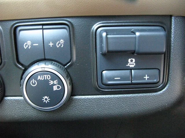 2022 Chevrolet Tahoe Premier — photo