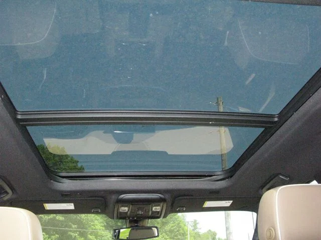 2022 Chevrolet Tahoe Premier — photo