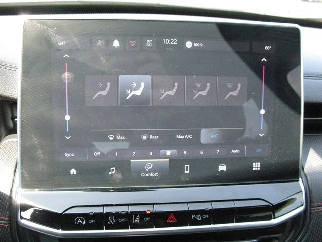 2025 Jeep Compass Trailhawk — photo