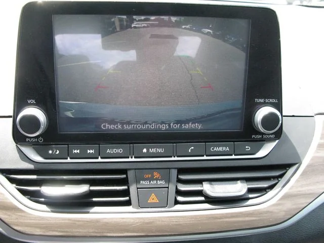 2025 Nissan Altima 2.5 SV — photo