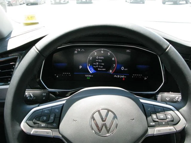 2023 Volkswagen Jetta SE — photo