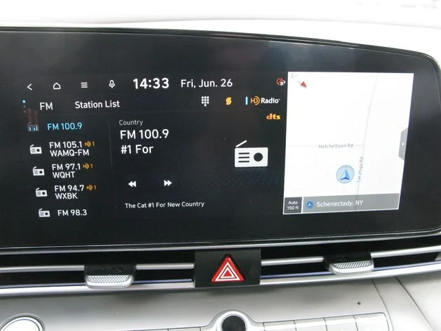 2024 Hyundai ELANTRA SEL — photo
