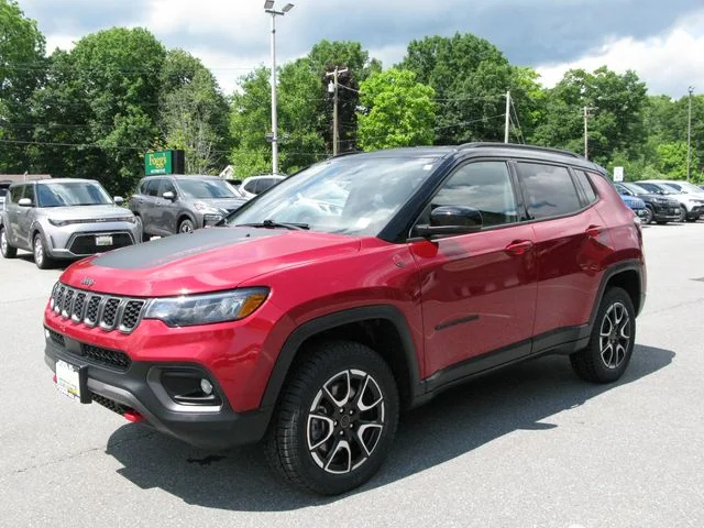 2025 Jeep Compass Trailhawk — photo