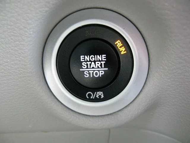 2023 Chrysler Pacifica Touring L — photo