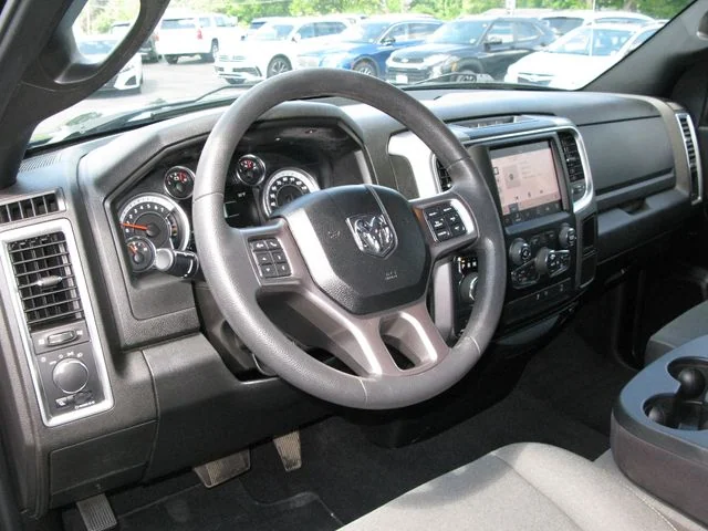 2022 Ram 1500 Classic Warlock — photo