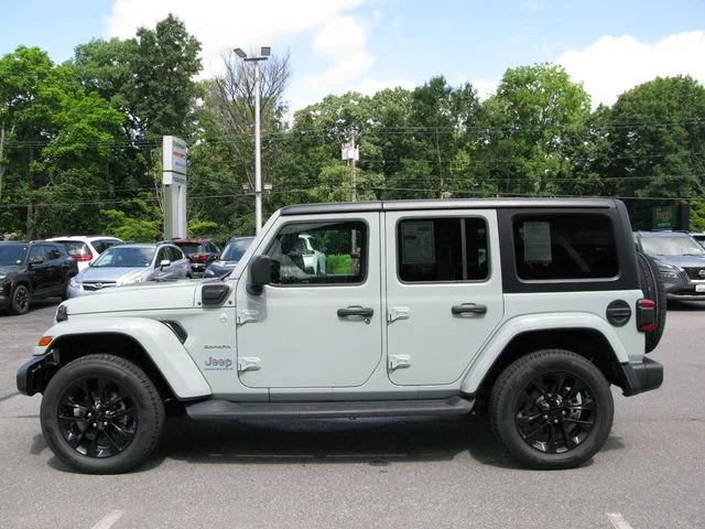 2023 Jeep Wrangler Sahara 4xe — photo