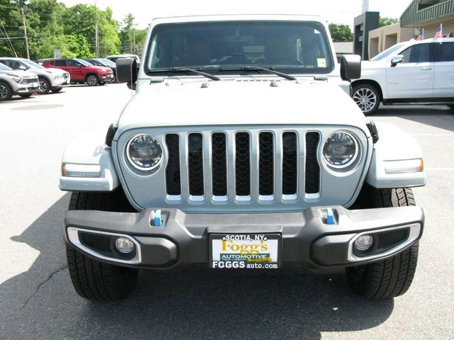 2023 Jeep Wrangler Sahara 4xe — photo