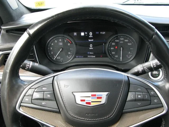 2021 Cadillac XT5 Premium Luxury — photo