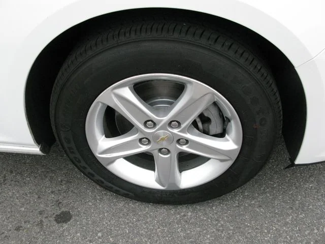 2024 Chevrolet Malibu LS Fleet — photo