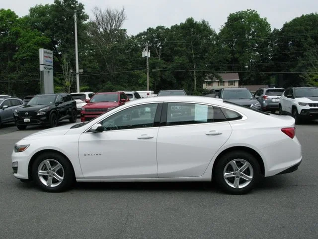 2024 Chevrolet Malibu LS Fleet — photo