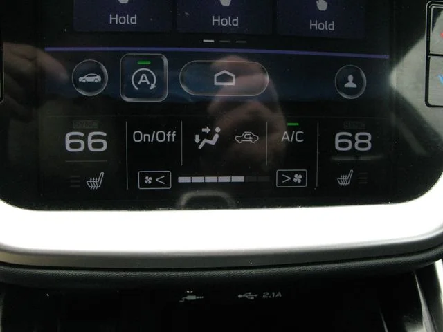 2022 Subaru Outback Premium — photo