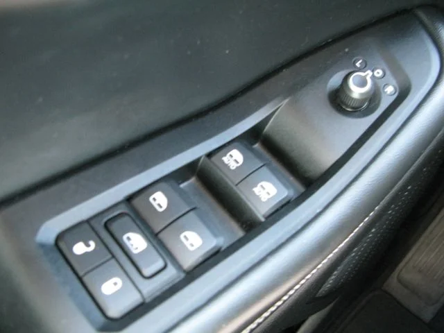 2023 Jeep Grand Cherokee Limited — photo