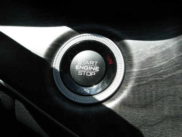2023 Jeep Grand Cherokee Limited — photo
