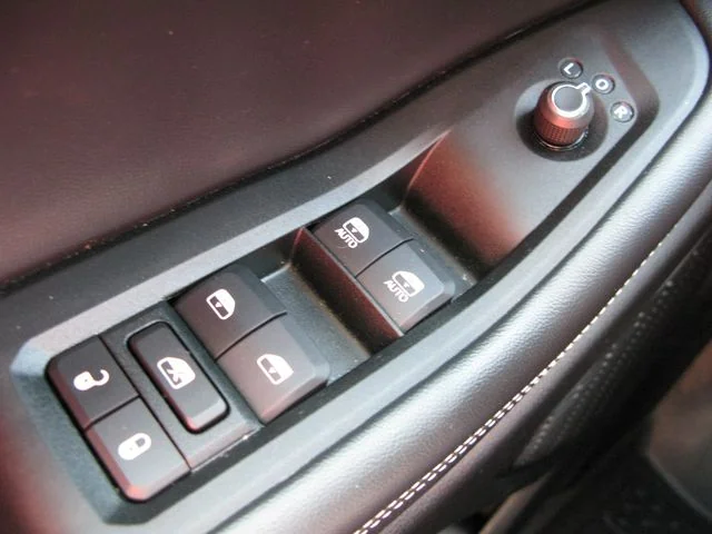 2024 Jeep Grand Cherokee Laredo X — photo