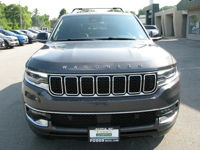 2023 Jeep Wagoneer Base — photo