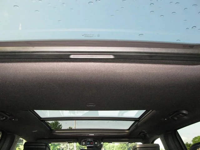 2023 Jeep Wagoneer Base — photo